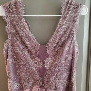 BCBG Sleeveless Lace Bodice Gown - Size 8